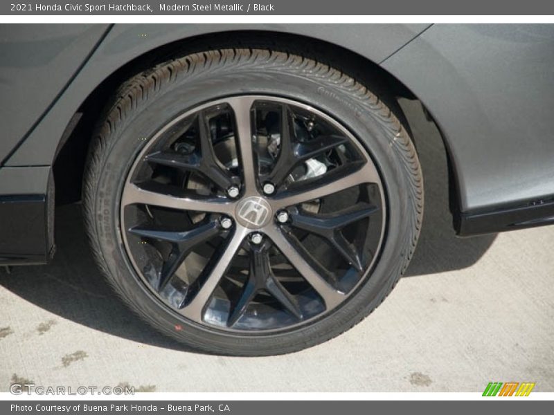 Modern Steel Metallic / Black 2021 Honda Civic Sport Hatchback
