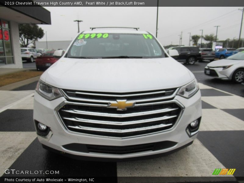 Pearl White / Jet Black/Loft Brown 2019 Chevrolet Traverse High Country AWD