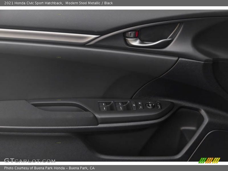 Modern Steel Metallic / Black 2021 Honda Civic Sport Hatchback