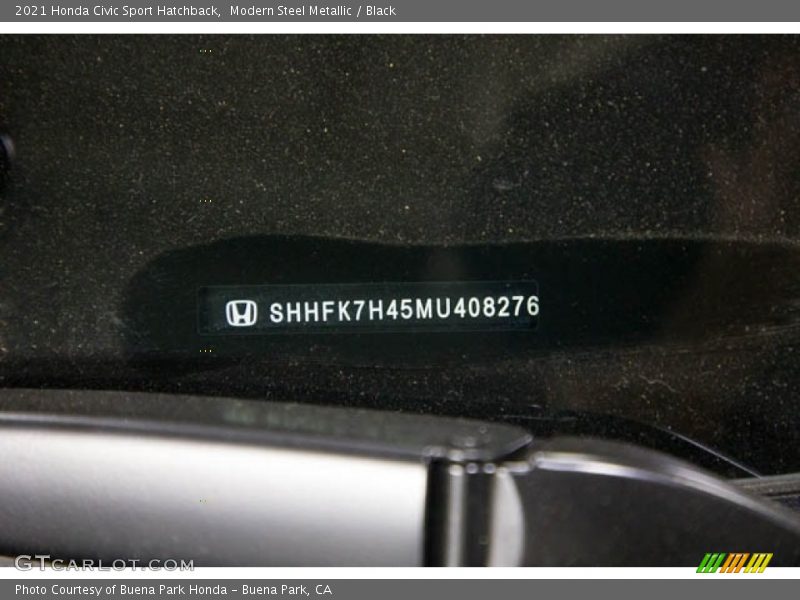 Modern Steel Metallic / Black 2021 Honda Civic Sport Hatchback