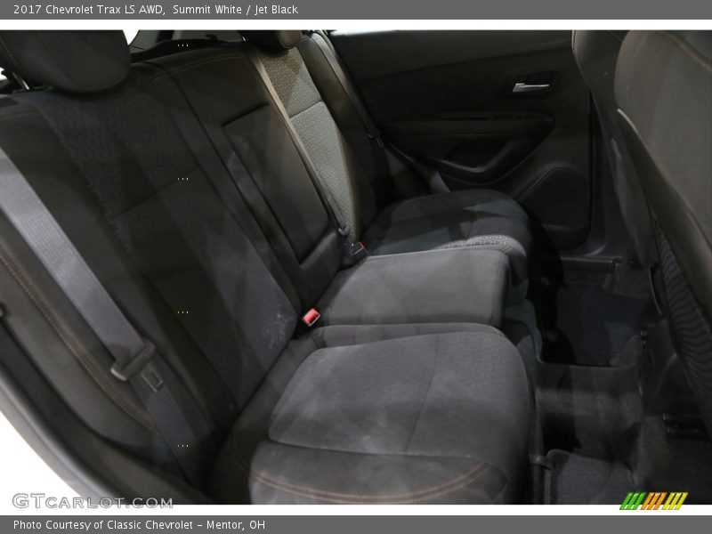 Summit White / Jet Black 2017 Chevrolet Trax LS AWD