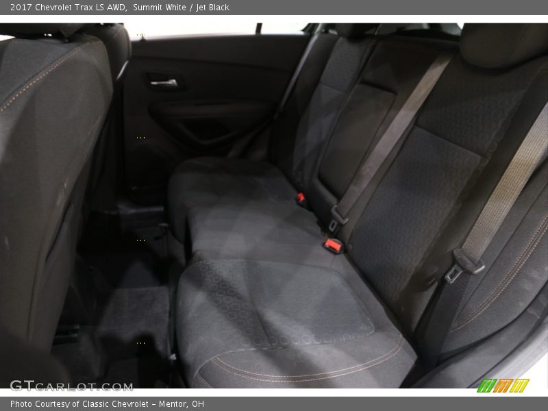 Summit White / Jet Black 2017 Chevrolet Trax LS AWD