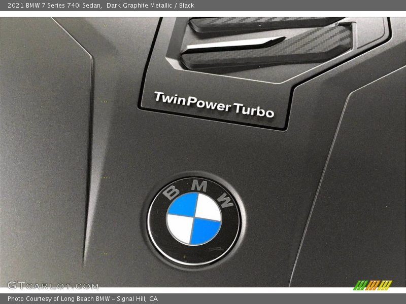 Dark Graphite Metallic / Black 2021 BMW 7 Series 740i Sedan