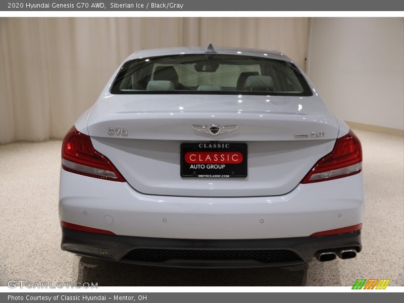 Siberian Ice / Black/Gray 2020 Hyundai Genesis G70 AWD