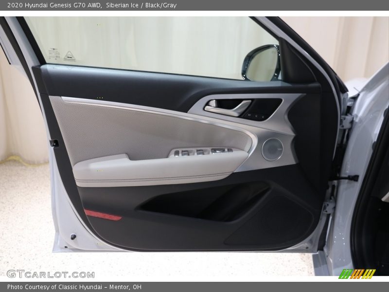 Siberian Ice / Black/Gray 2020 Hyundai Genesis G70 AWD