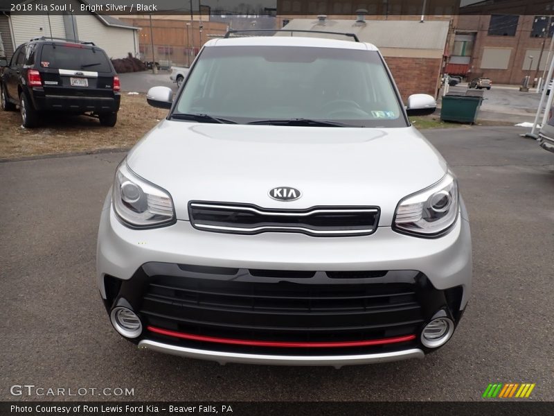 Bright Silver / Black 2018 Kia Soul !