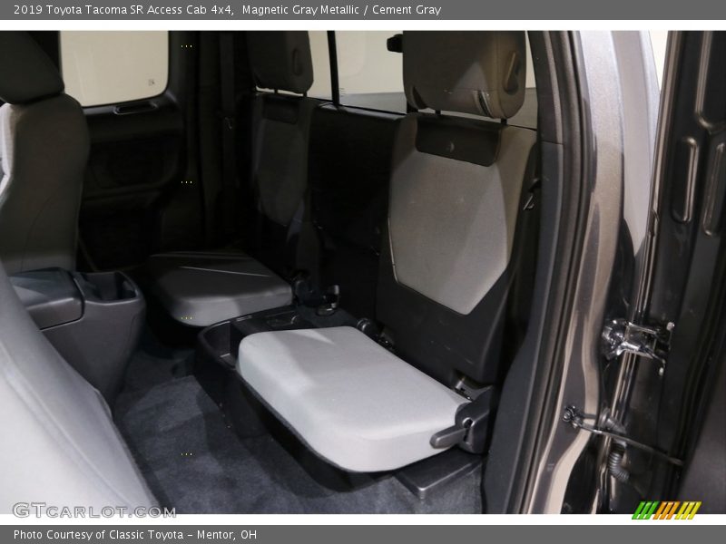 Magnetic Gray Metallic / Cement Gray 2019 Toyota Tacoma SR Access Cab 4x4