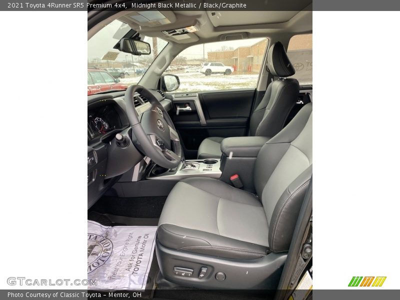 Midnight Black Metallic / Black/Graphite 2021 Toyota 4Runner SR5 Premium 4x4