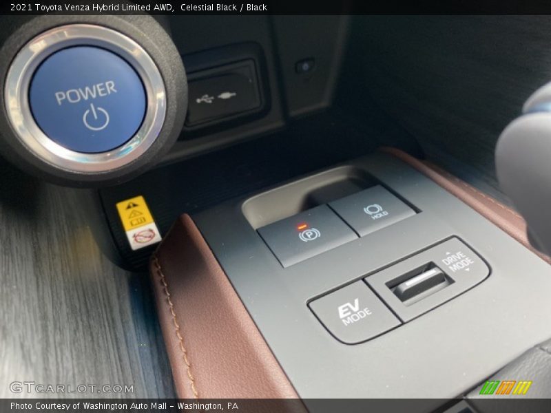 Celestial Black / Black 2021 Toyota Venza Hybrid Limited AWD