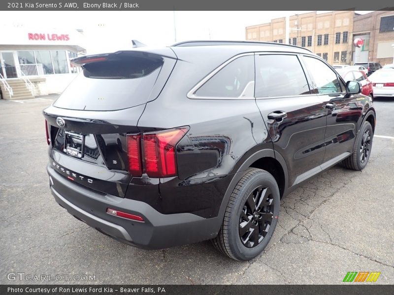 Ebony Black / Black 2021 Kia Sorento S AWD