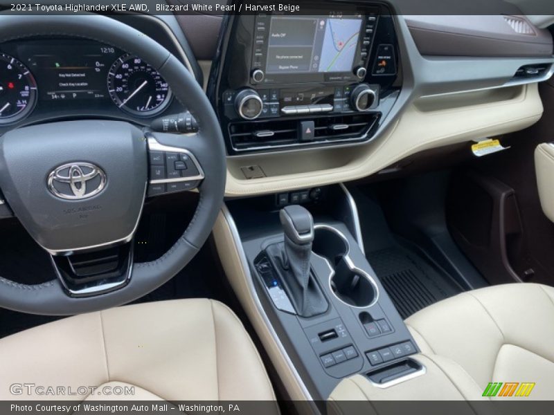 Blizzard White Pearl / Harvest Beige 2021 Toyota Highlander XLE AWD