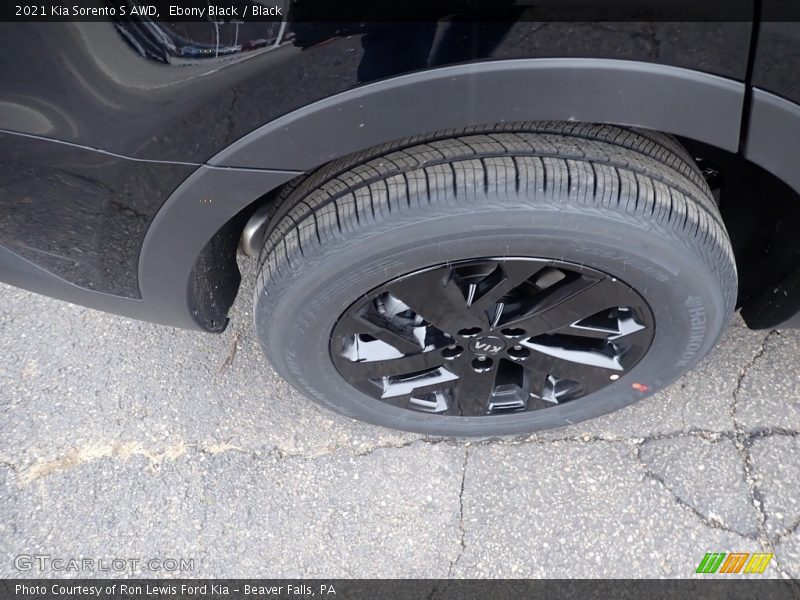 Ebony Black / Black 2021 Kia Sorento S AWD