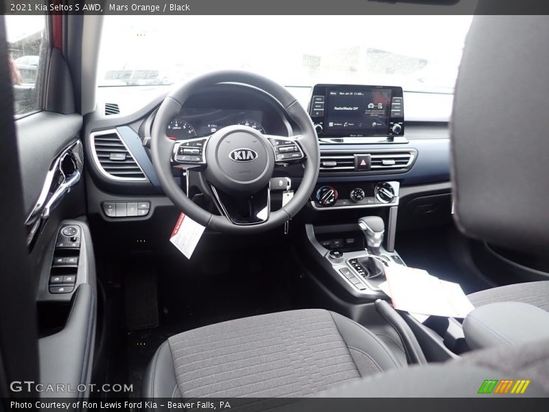 Mars Orange / Black 2021 Kia Seltos S AWD