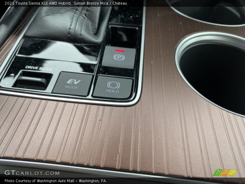 Sunset Bronze Mica / Chateau 2021 Toyota Sienna XLE AWD Hybrid