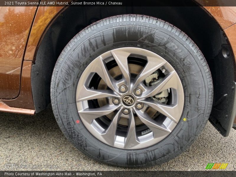  2021 Sienna XLE AWD Hybrid Wheel