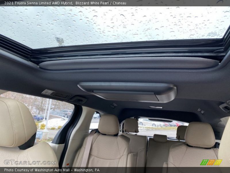 Blizzard White Pearl / Chateau 2021 Toyota Sienna Limited AWD Hybrid