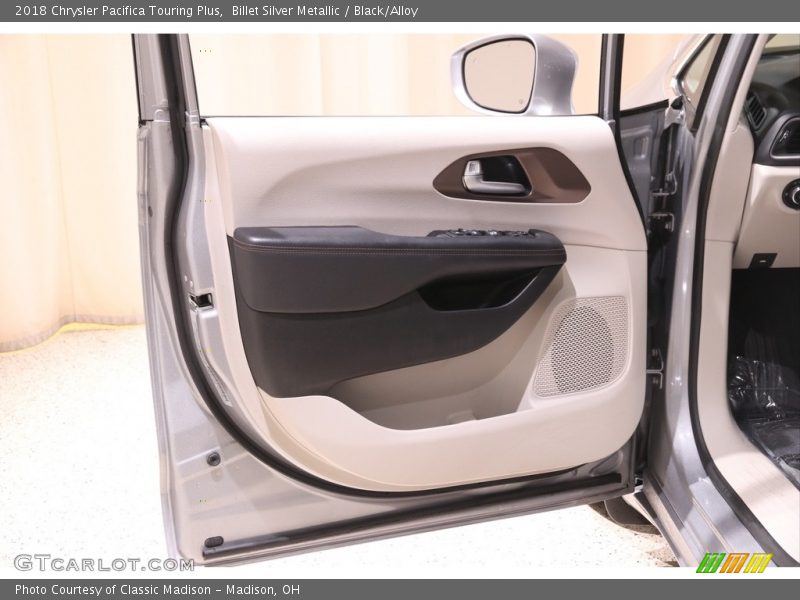 Billet Silver Metallic / Black/Alloy 2018 Chrysler Pacifica Touring Plus