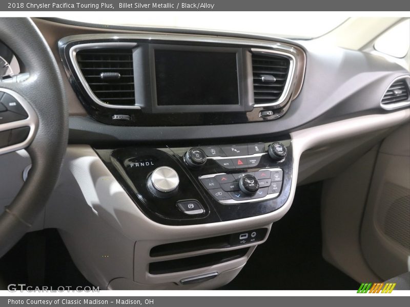 Billet Silver Metallic / Black/Alloy 2018 Chrysler Pacifica Touring Plus