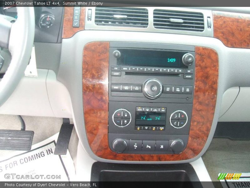 Summit White / Ebony 2007 Chevrolet Tahoe LT 4x4
