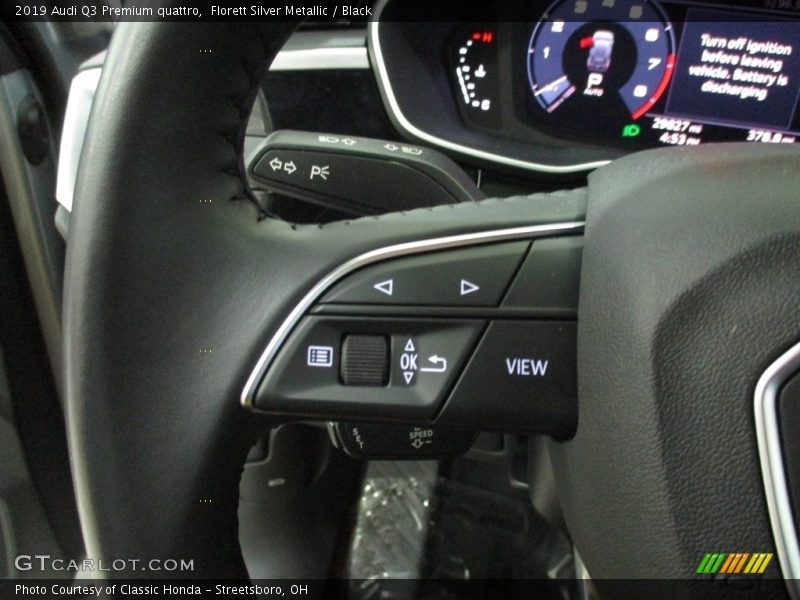 Florett Silver Metallic / Black 2019 Audi Q3 Premium quattro