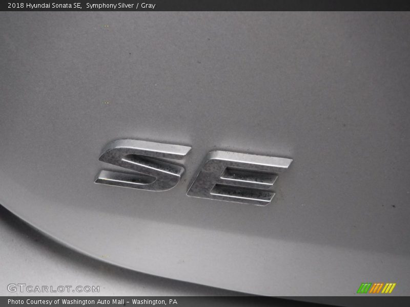Symphony Silver / Gray 2018 Hyundai Sonata SE