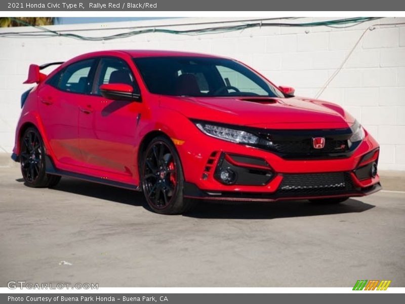 Front 3/4 View of 2021 Civic Type R