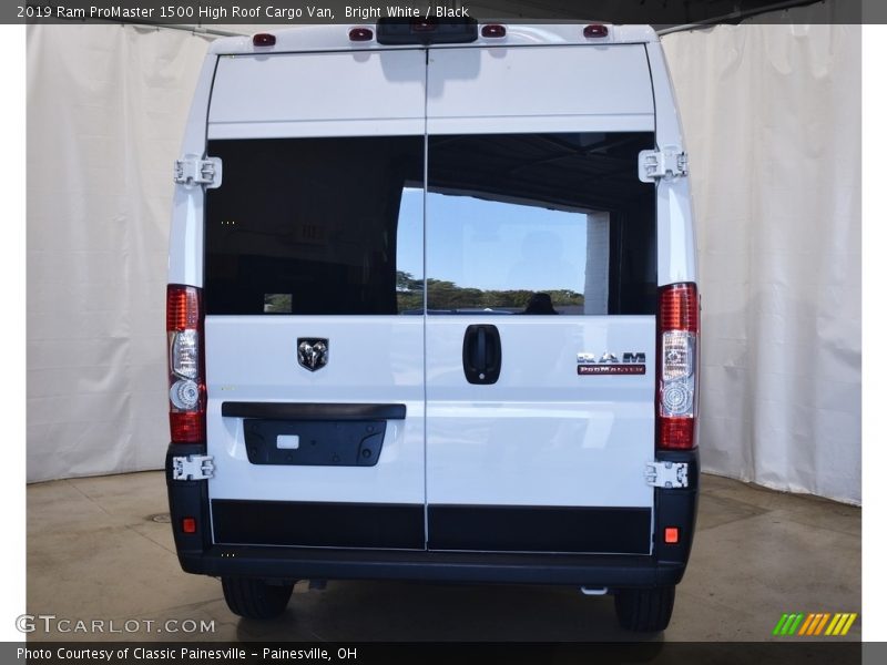 Bright White / Black 2019 Ram ProMaster 1500 High Roof Cargo Van