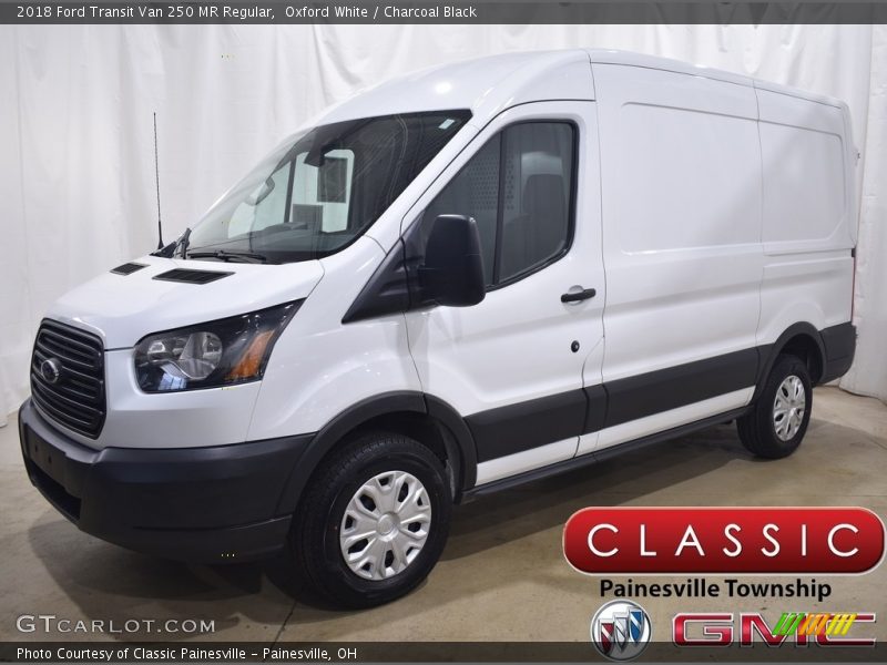 Oxford White / Charcoal Black 2018 Ford Transit Van 250 MR Regular