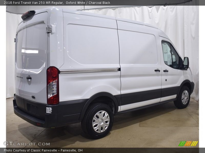  2018 Transit Van 250 MR Regular Oxford White