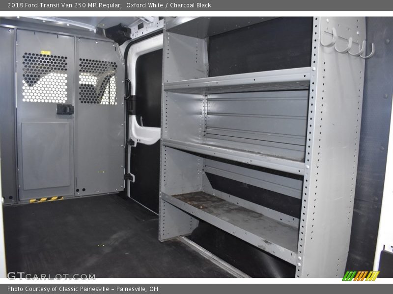 Oxford White / Charcoal Black 2018 Ford Transit Van 250 MR Regular