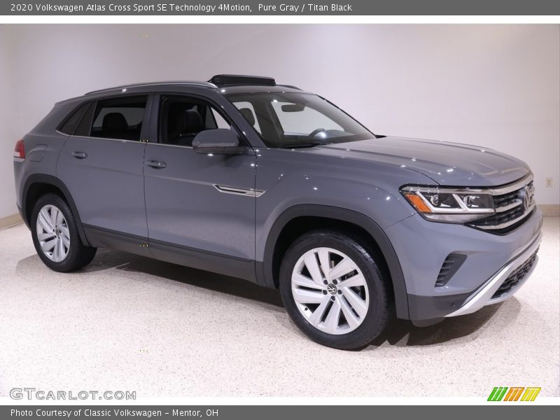 Pure Gray / Titan Black 2020 Volkswagen Atlas Cross Sport SE Technology 4Motion
