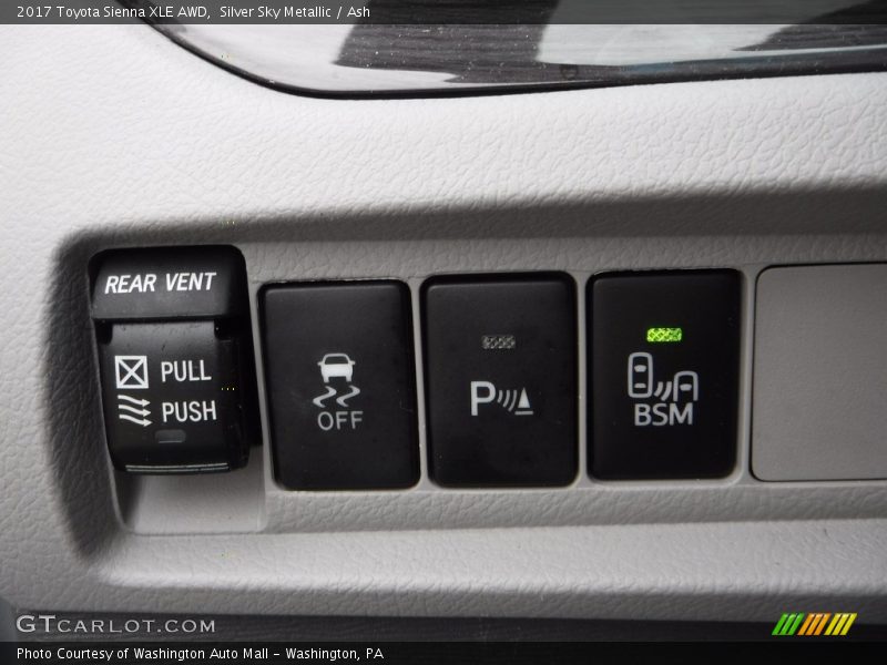 Silver Sky Metallic / Ash 2017 Toyota Sienna XLE AWD