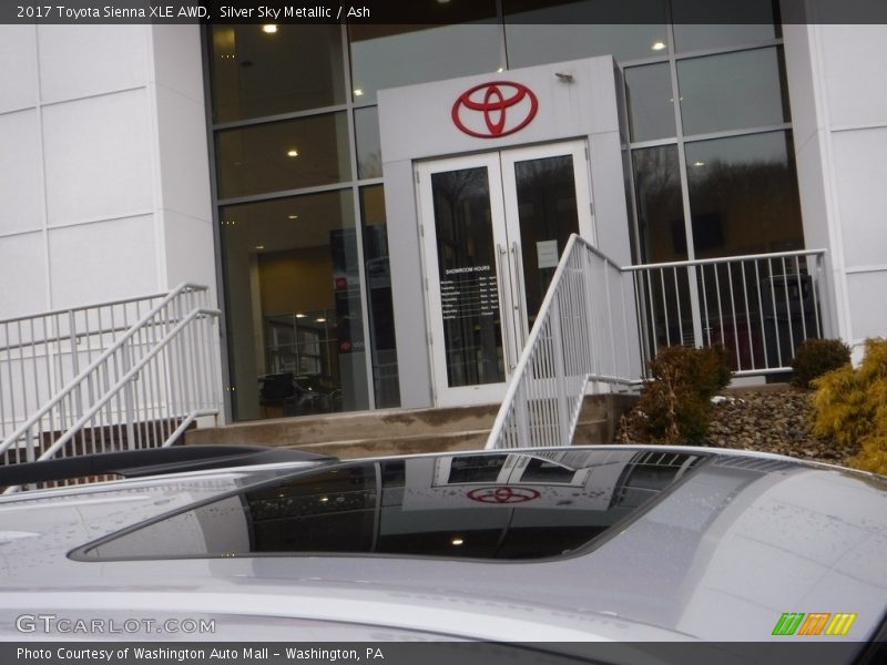 Silver Sky Metallic / Ash 2017 Toyota Sienna XLE AWD
