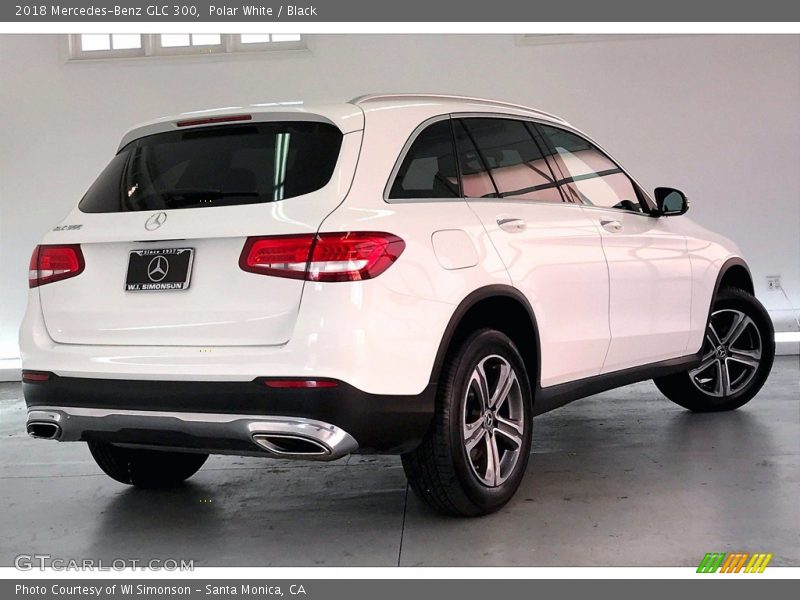 Polar White / Black 2018 Mercedes-Benz GLC 300