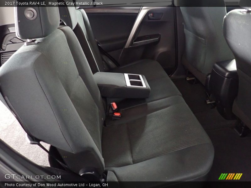 Magnetic Gray Metallic / Black 2017 Toyota RAV4 LE