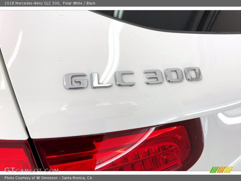 Polar White / Black 2018 Mercedes-Benz GLC 300