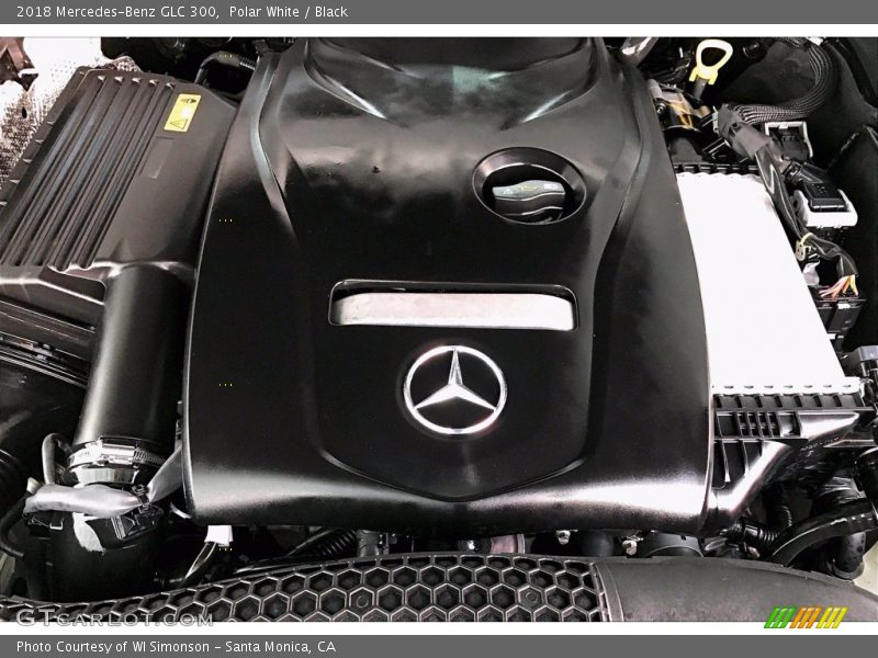 Polar White / Black 2018 Mercedes-Benz GLC 300