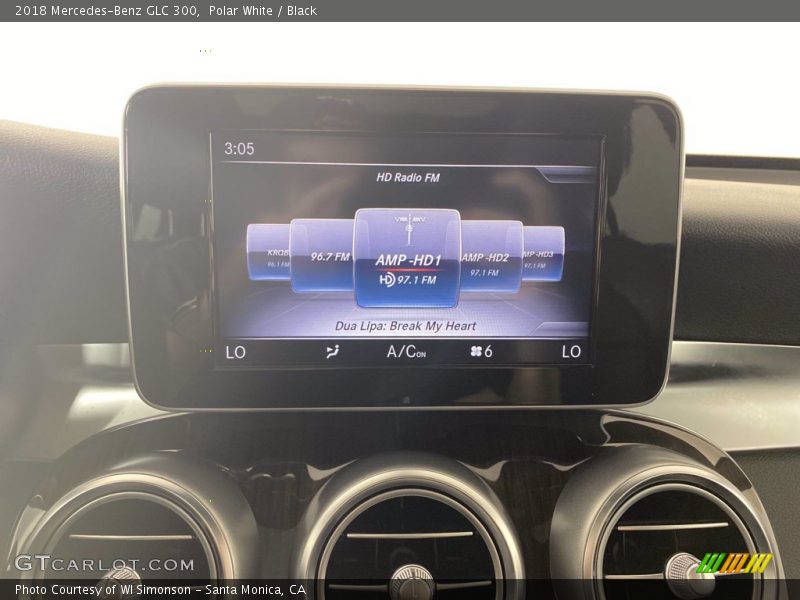 Polar White / Black 2018 Mercedes-Benz GLC 300