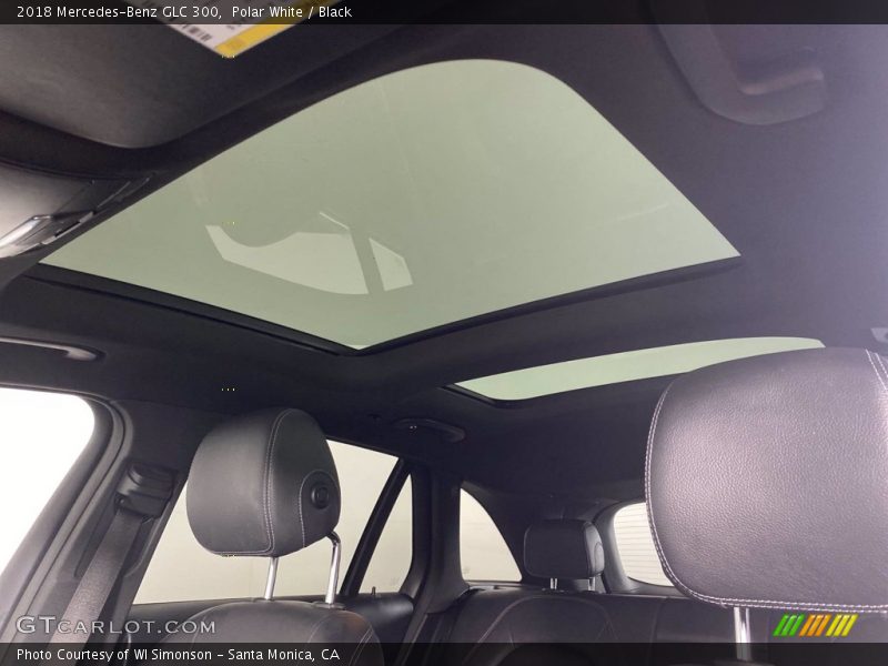 Polar White / Black 2018 Mercedes-Benz GLC 300