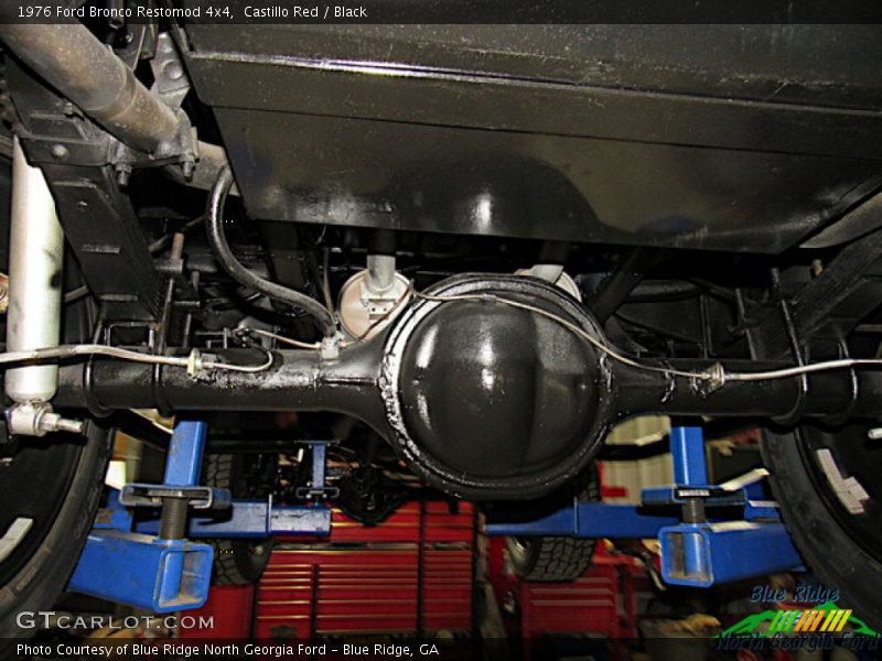 Castillo Red / Black 1976 Ford Bronco Restomod 4x4