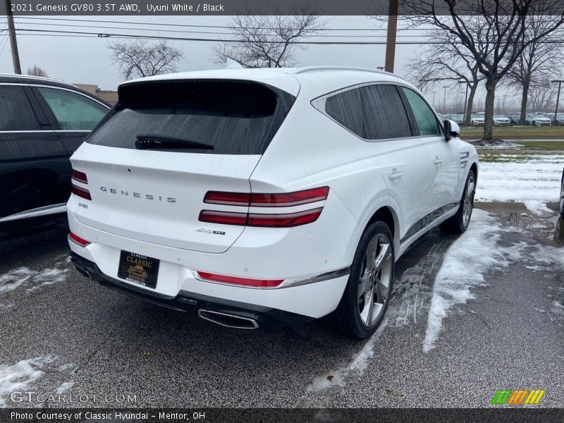 Uyuni White / Black 2021 Genesis GV80 3.5T AWD