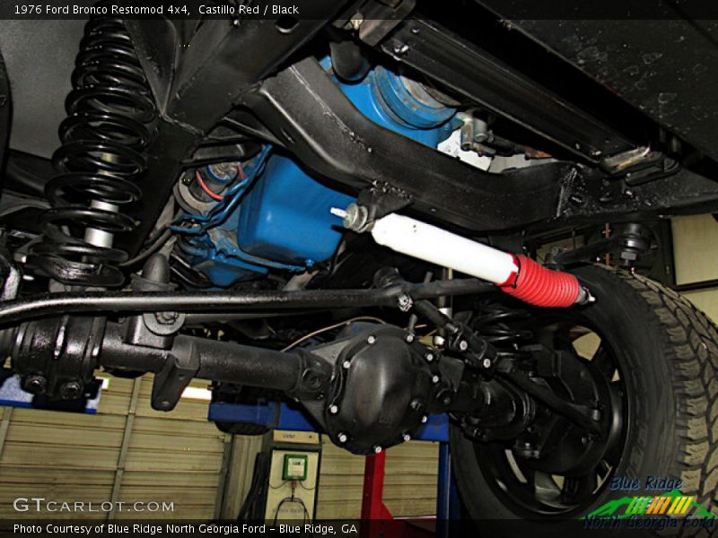 Castillo Red / Black 1976 Ford Bronco Restomod 4x4