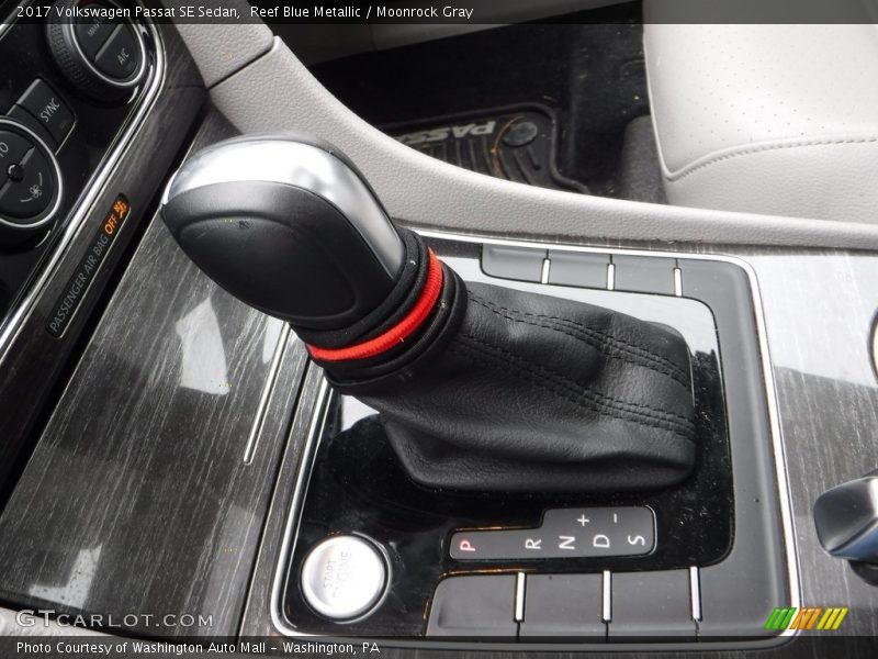 Reef Blue Metallic / Moonrock Gray 2017 Volkswagen Passat SE Sedan