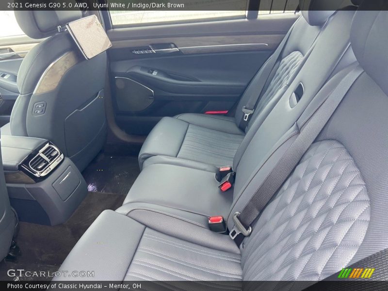 Rear Seat of 2021 G90 5.0 AWD