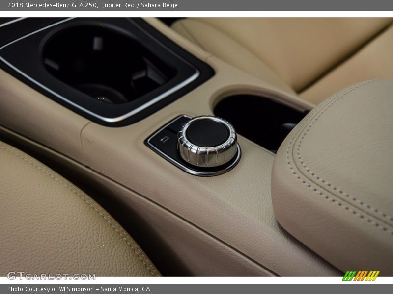 Jupiter Red / Sahara Beige 2018 Mercedes-Benz GLA 250