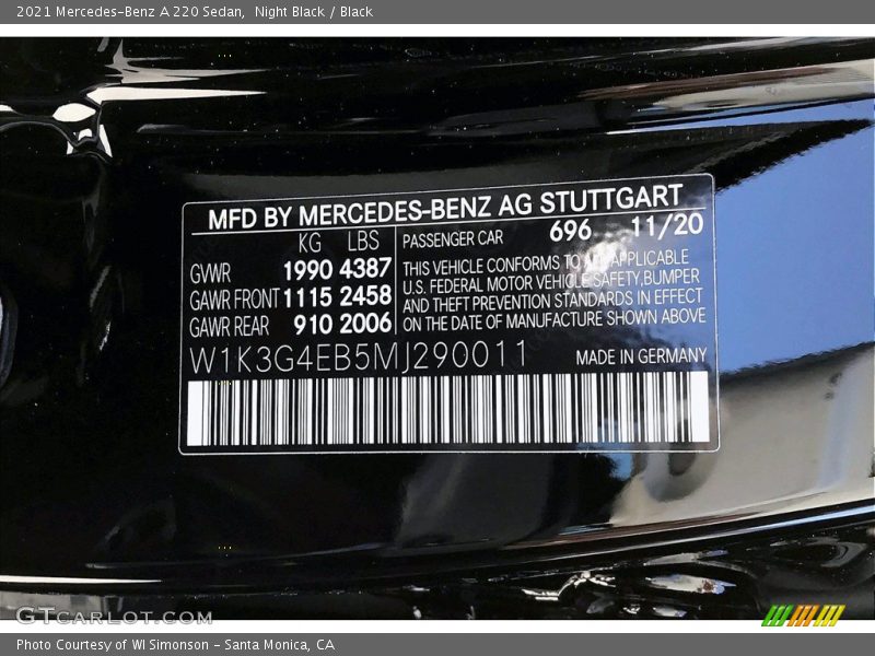 Night Black / Black 2021 Mercedes-Benz A 220 Sedan