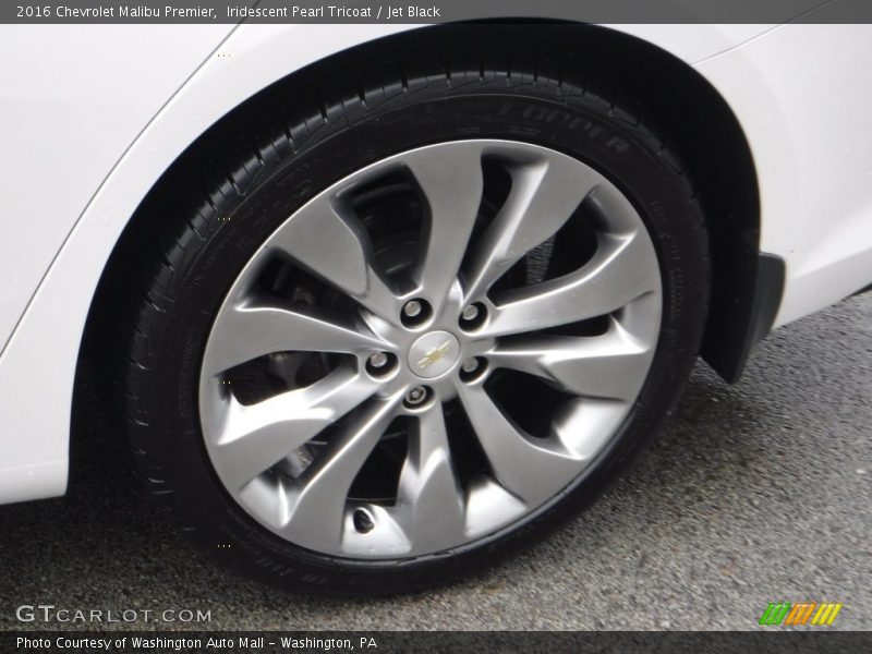 Iridescent Pearl Tricoat / Jet Black 2016 Chevrolet Malibu Premier