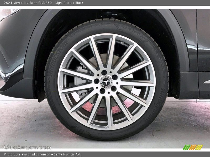 Night Black / Black 2021 Mercedes-Benz GLA 250