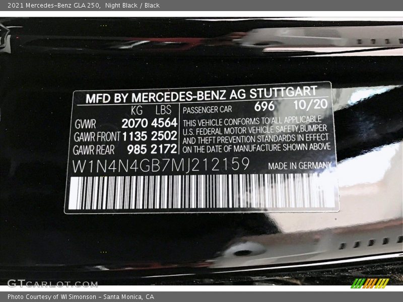 Night Black / Black 2021 Mercedes-Benz GLA 250