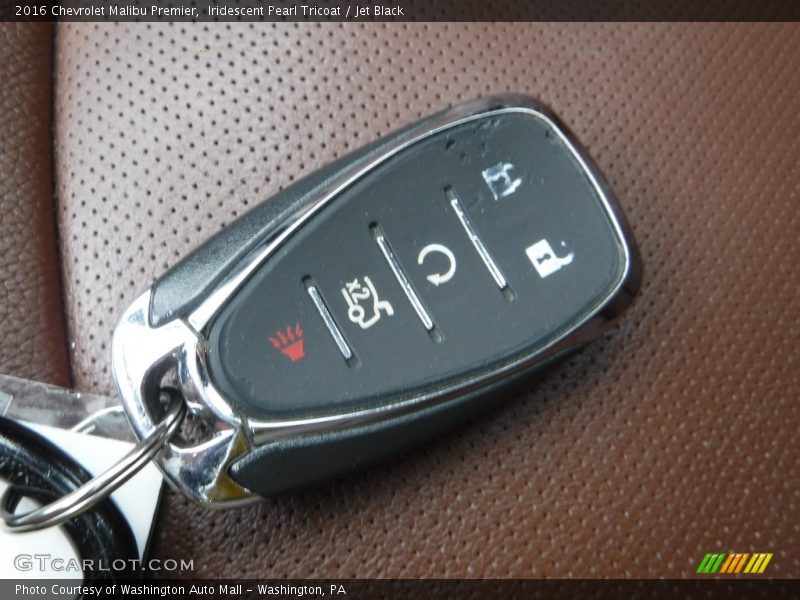 Iridescent Pearl Tricoat / Jet Black 2016 Chevrolet Malibu Premier
